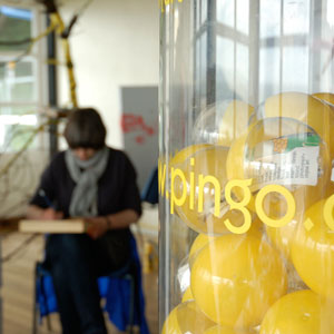 pingo art vending machine